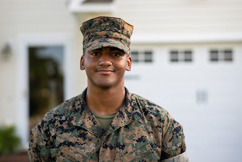 Male US Marine.jpeg
